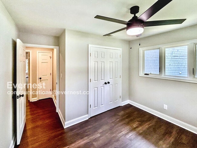 Building Photo - 2771 Winding Ln NE