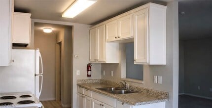 Building Photo - 2762 Sidewinder Ln