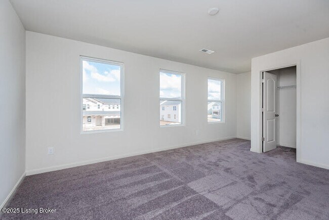 Building Photo - 4028 White Pne Ln