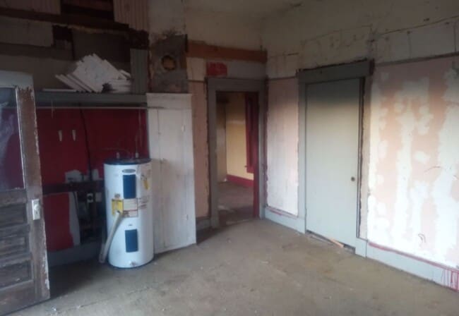 Building Photo - Now Available! - $390 Month / $500 Down