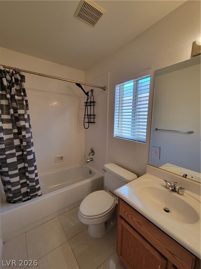 Building Photo - 10963 Carberry Hill St