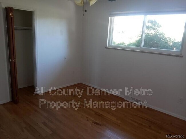 Building Photo - 1610 S Allison St