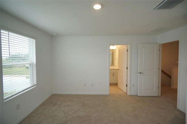 Building Photo - 2407 Paravane Wy