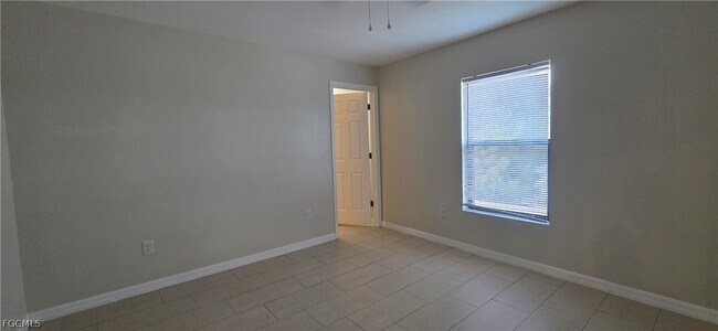 Building Photo - 1101 Gleason Pkwy