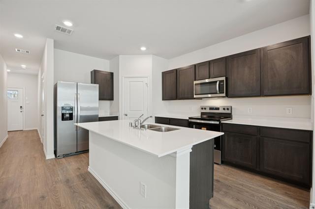 Building Photo - 323 Clematis St