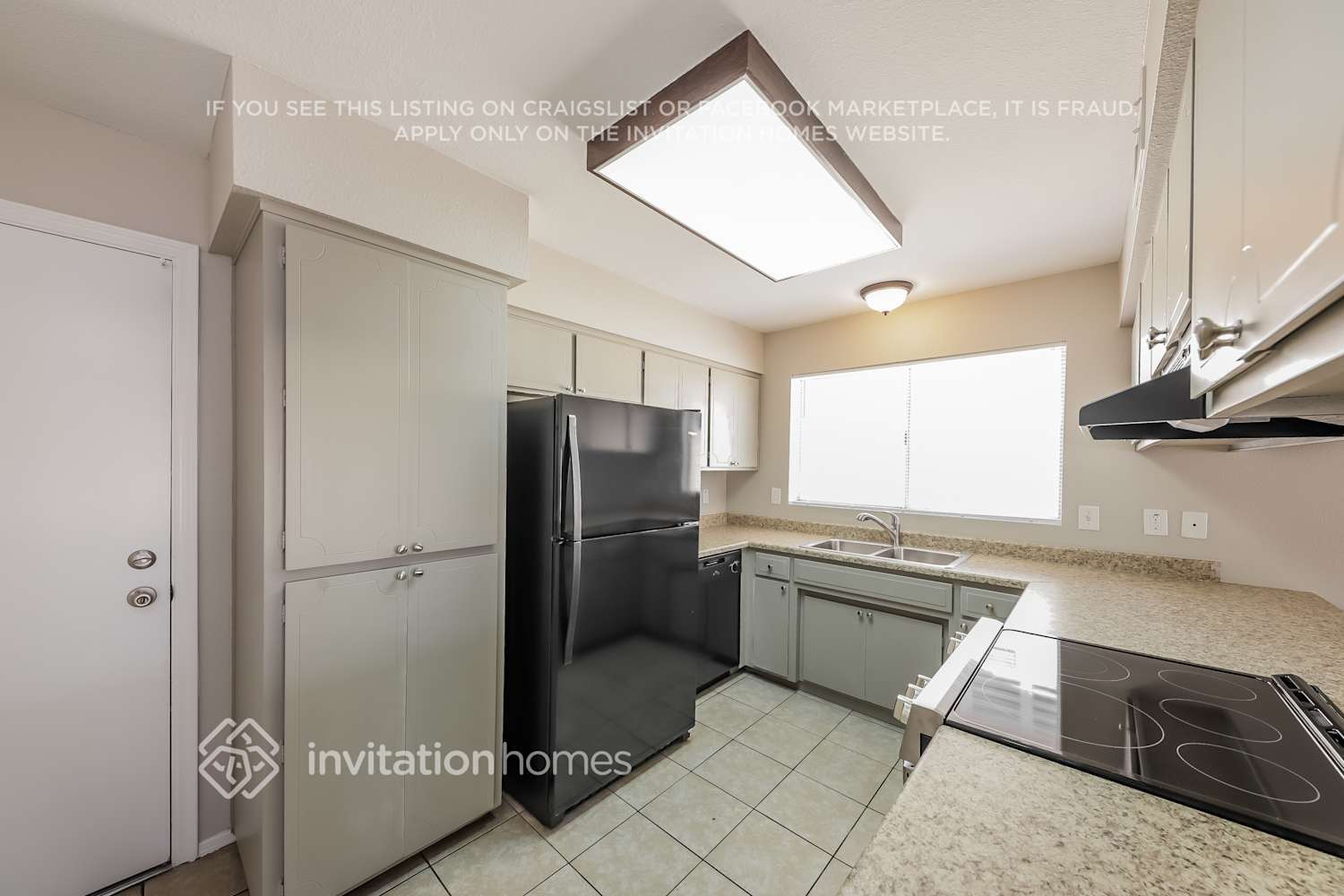 Building Photo - 5322 W Seldon Ln