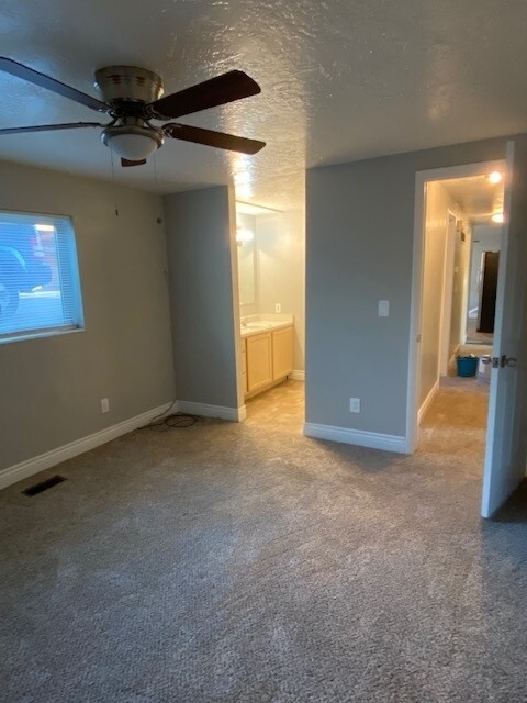 Building Photo - 6755 S 700 E