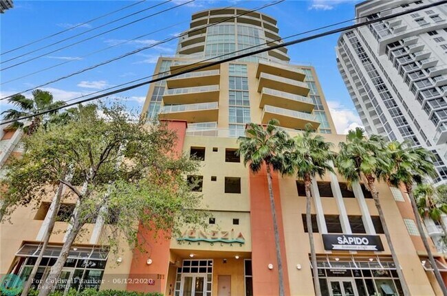 Building Photo - 111 SE 8th Ave