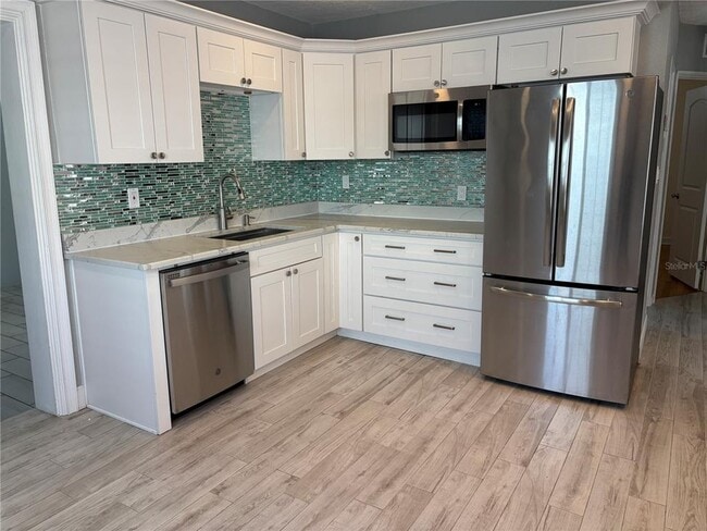 Building Photo - 2919 12th Ave N