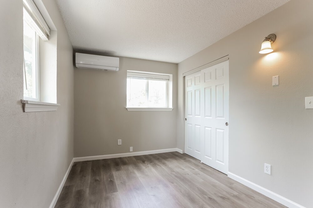 Building Photo - 2959 W 11th Ave Cir