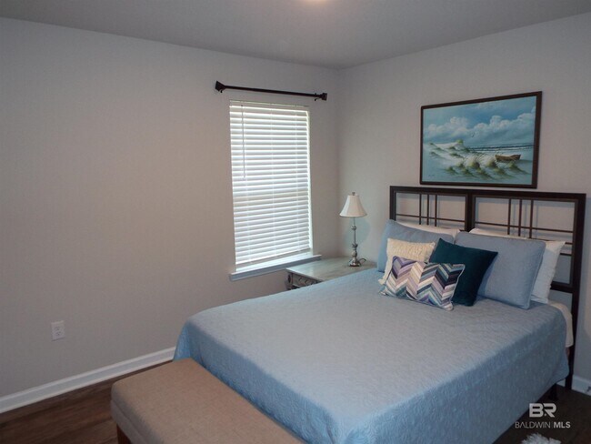 Building Photo - 23333 Shadowridge Dr