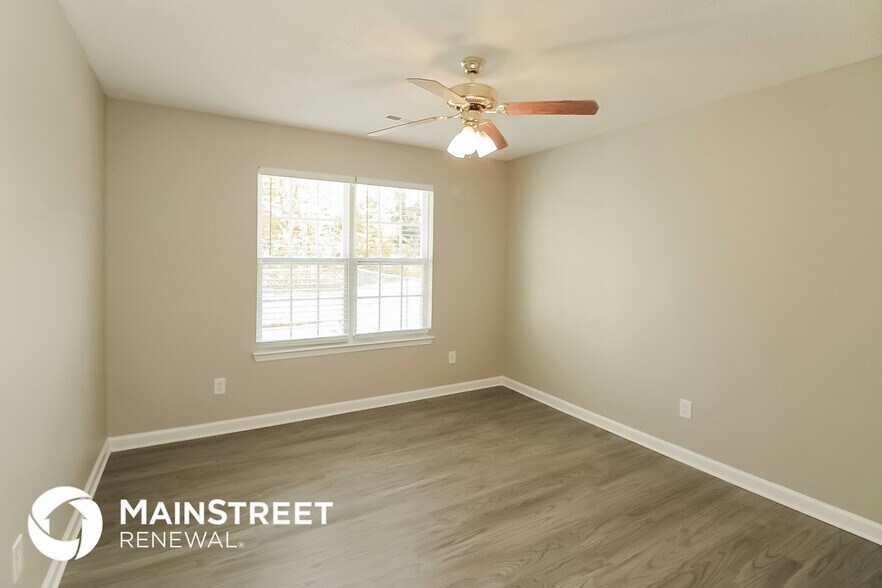 Building Photo - 7762 Briar Forest Ln