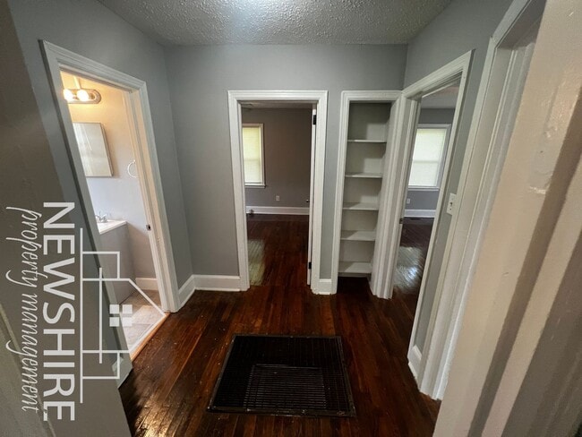 Building Photo - 122 Morningside Dr