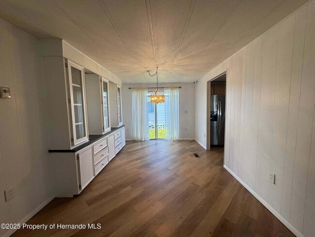 Building Photo - 22 Hamilton Ave