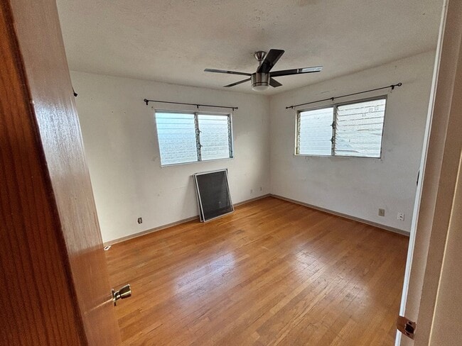 Building Photo - 3838 Keanu St