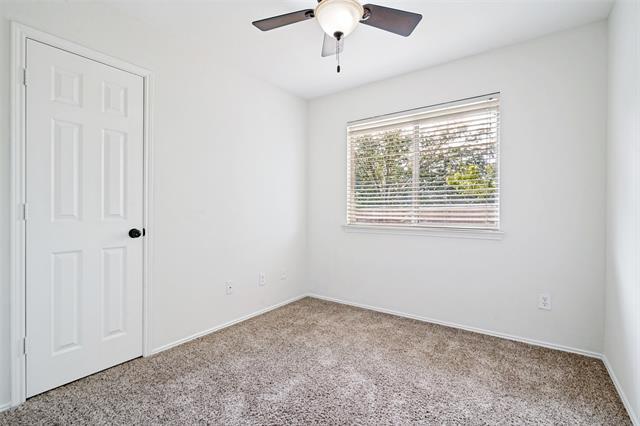 Building Photo - 813 Cooper Ln