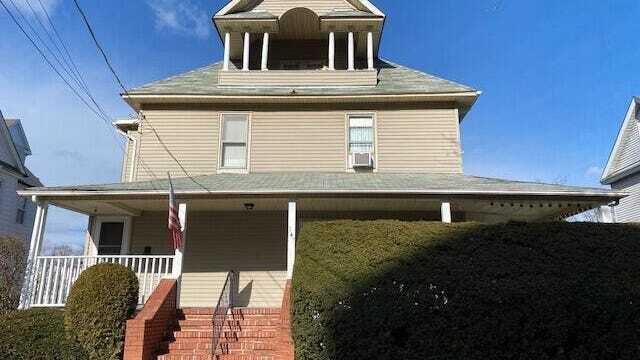 Building Photo - 147 Pavilion Ave