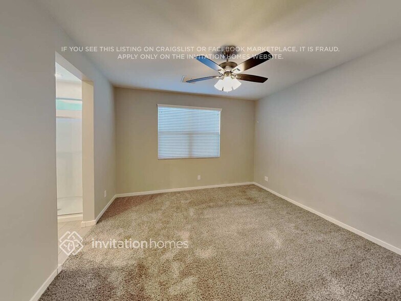 Building Photo - 4625 Greenleaf Dr