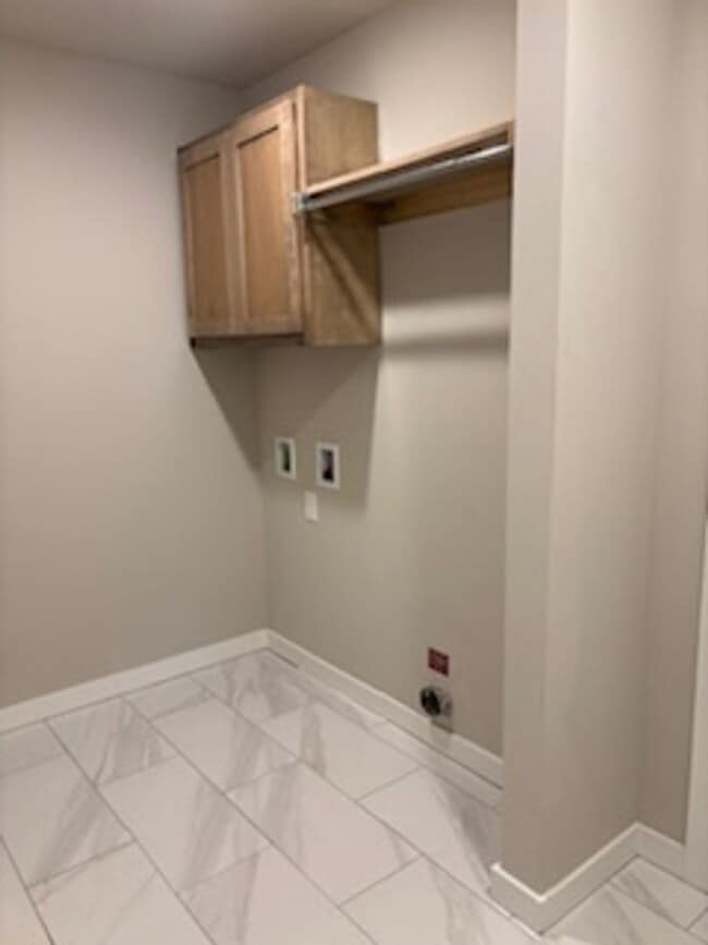 Building Photo - First Month Free!