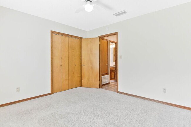 Building Photo - AVAILABLE NOW – $3,000/MONTH – ALL UTILITIES + LAWN SERVICE + POOL SERVICE INCLUDED!