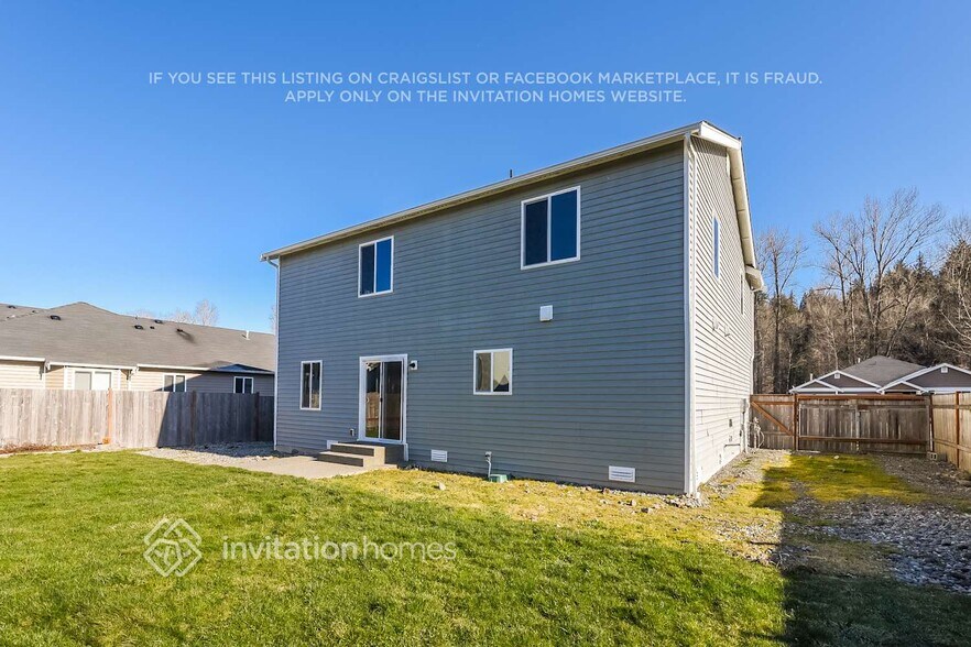 Building Photo - 1319 Daffodil Ave NE