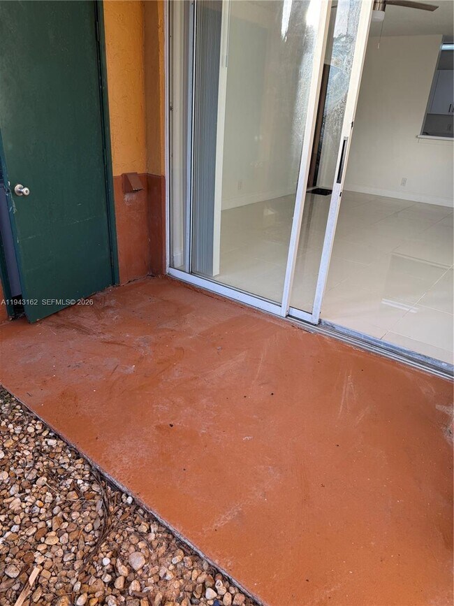 Building Photo - 10773 Cleary Blvd