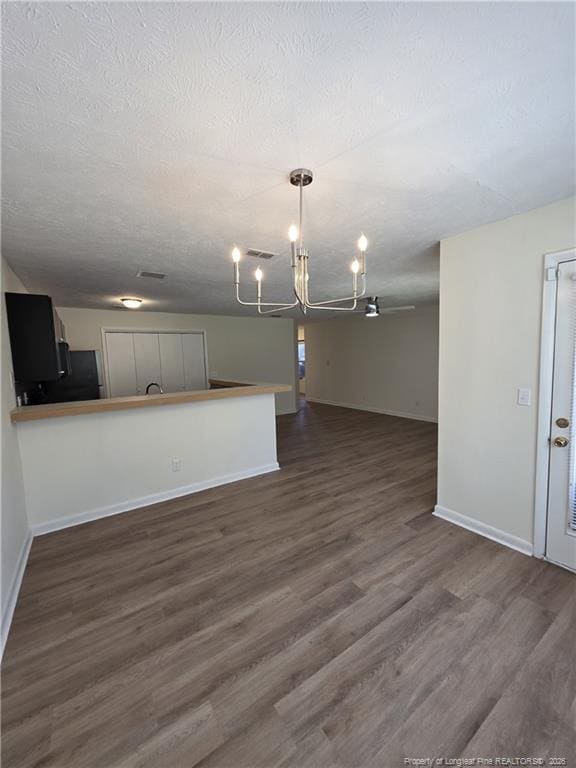 Building Photo - 6780 Willowbrook Dr