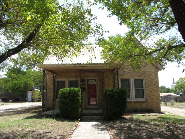 Primary Photo - 3 BEDROOM, NEAR UMHB