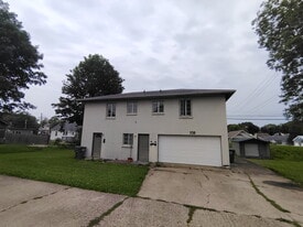 Building Photo - 338 S Pendleton Ave