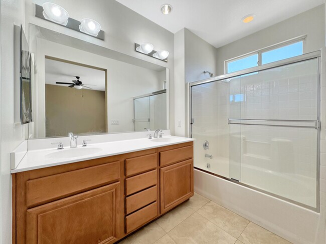 Building Photo - 11693 Mountain Hawk Ln