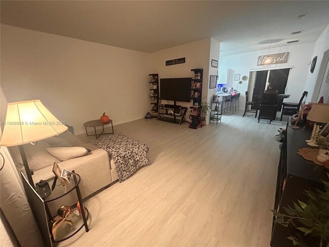 Building Photo - 2590 NE 3rd Dr