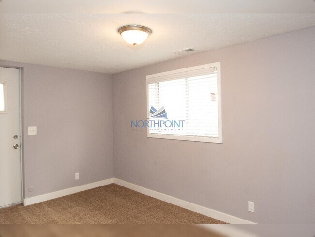 Building Photo - 2BR/1.5BA | Newly Renovated House Duplex | Private Backyard |  In International Peace Garden!
