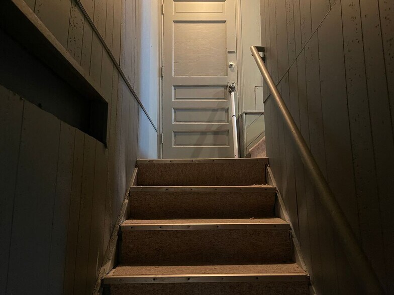 Building Photo - 4331 6th St