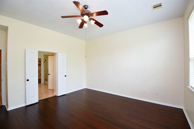 Building Photo - 30 Granite Path Pl