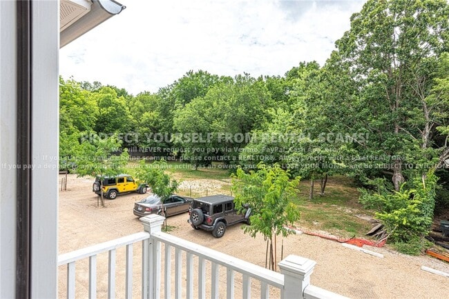 Building Photo - 1394 W Cleveland St