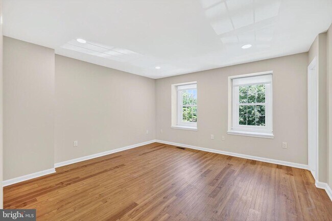Building Photo - 7306 Eggar Woods Ln