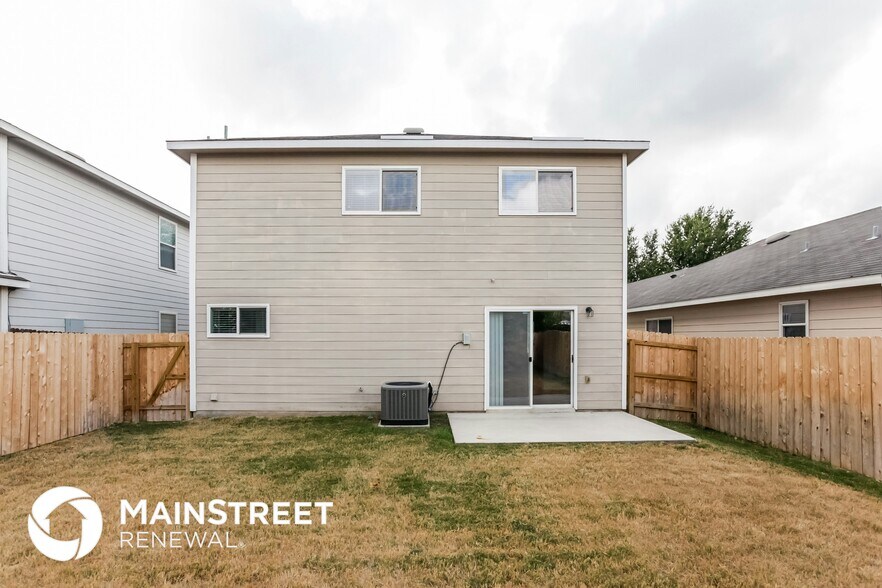 Building Photo - 9311 Pacific Maple