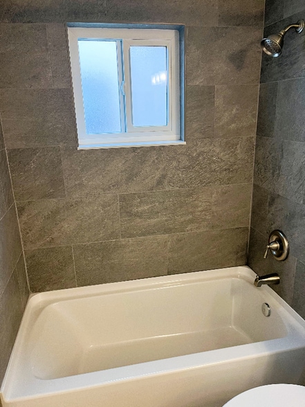 Building Photo - 5413 Shaw St