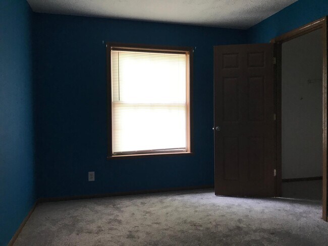 Building Photo - 322 McKee St