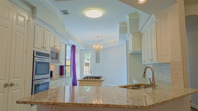 Building Photo - 1307 Riverine Ct