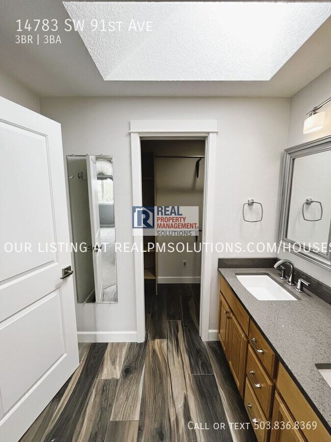 Building Photo - 14783 SW 91st Ave