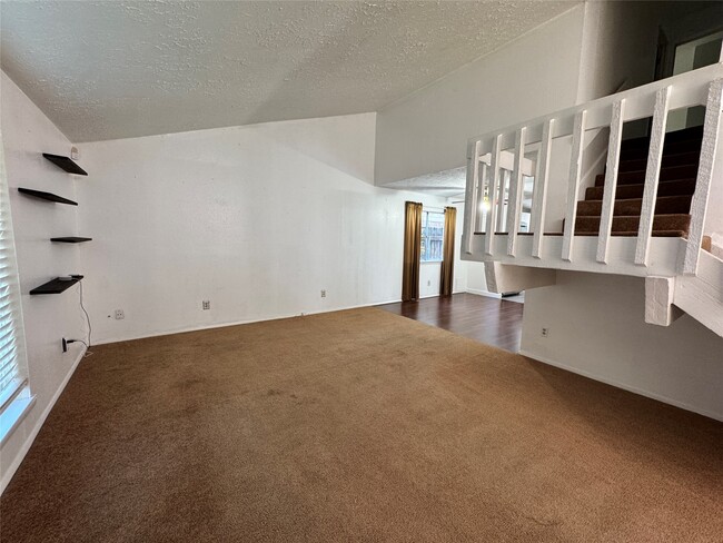 Building Photo - 8519 Church Light Ln