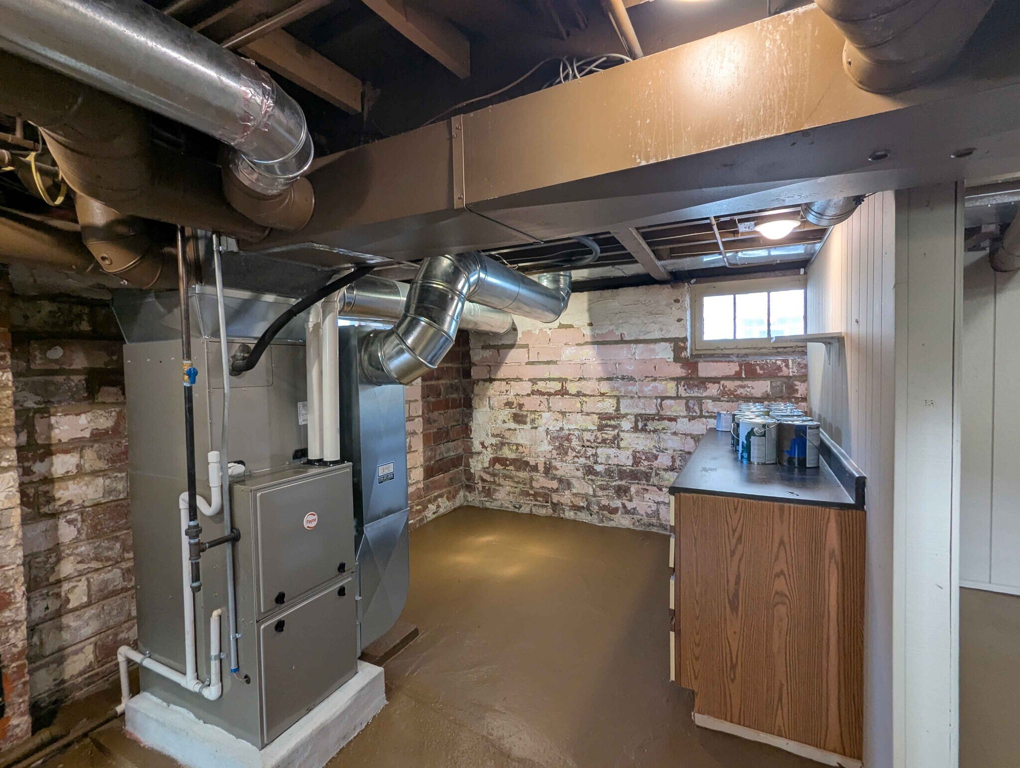 Laundry Area - 1497 Lauderdale Ave