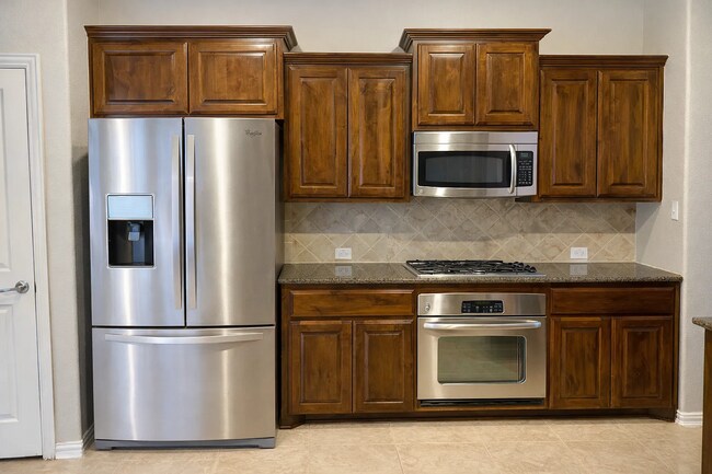 Building Photo - 2641 Sandcherry Dr