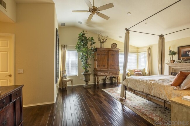 Building Photo - 3245 Brookside Ln