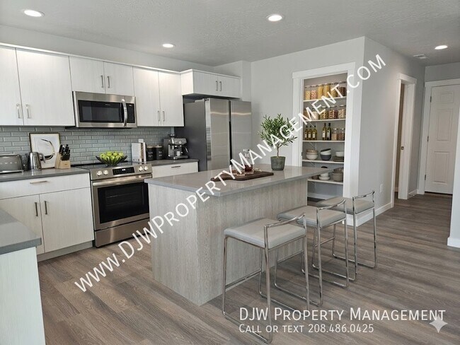 Building Photo - 1201 W Bass River Dr