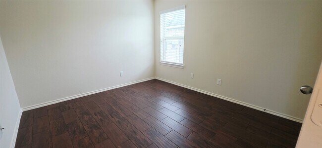 Building Photo - 2767 Morgensen Dr