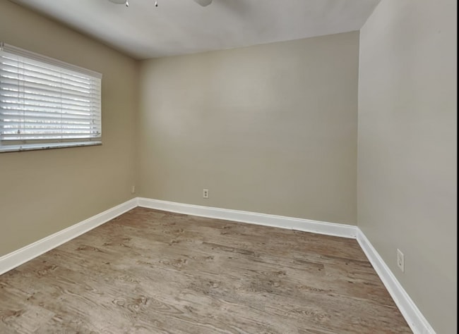 Building Photo - 7321 Egypt Lake Dr