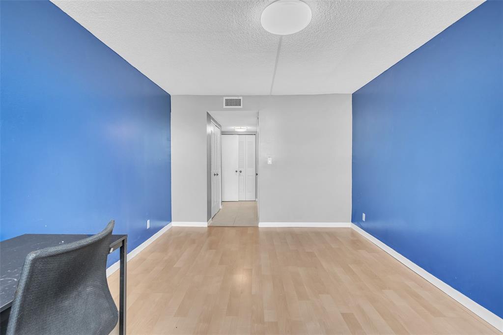 Building Photo - 6500 Cypress Rd
