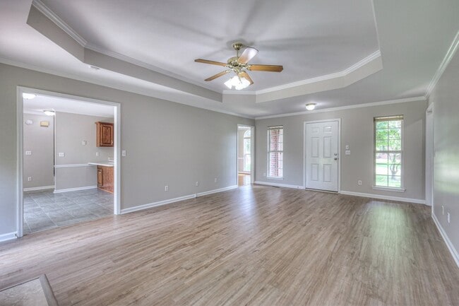 Building Photo - 405 Sandi Ct